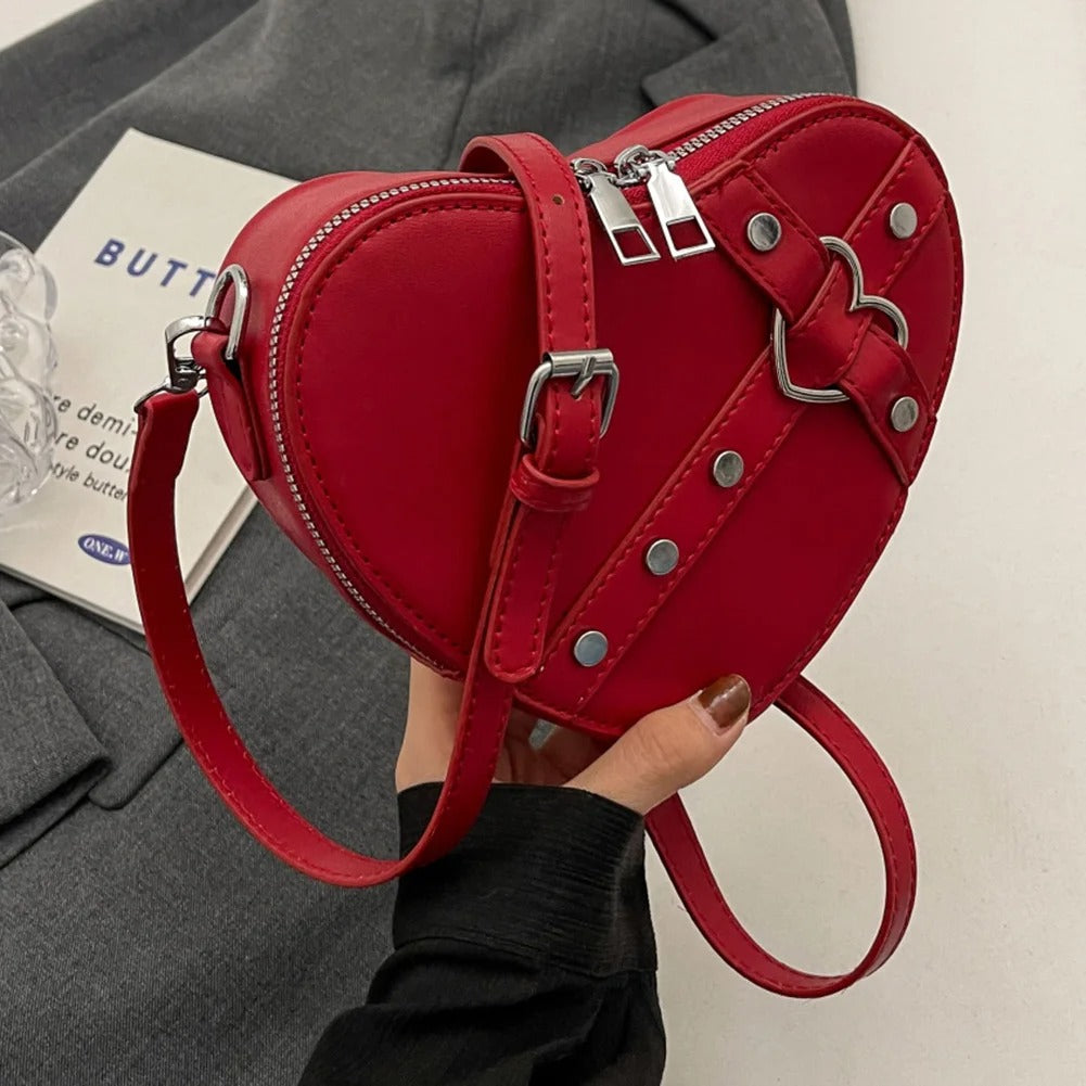 Jefna - Rivet bag in heart shape