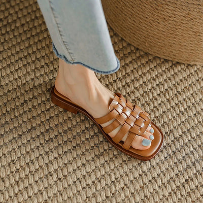 Women's synthetic leather sandals braided flat design - Renata