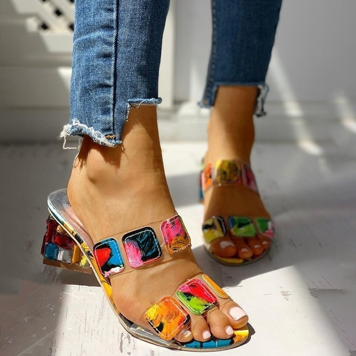 Women's chunky heel sandals with artistic multicolour design - Camila