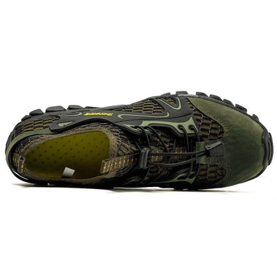 Men's trekking shoes with non-slip soles - Altus