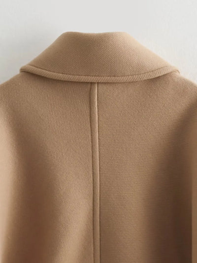 Scarlett - Vintage coat with fashionable collar