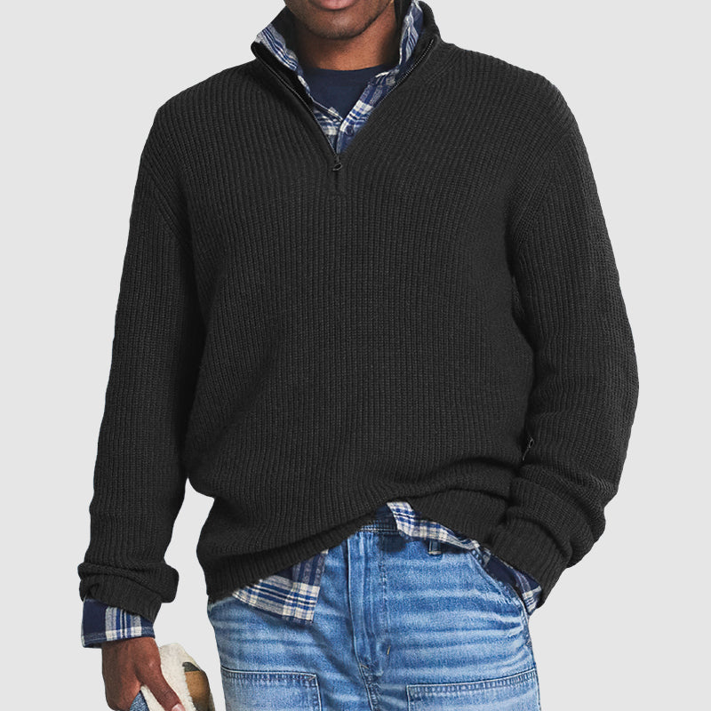 Men's cashmere jumper in a business-casual style with zip fastening