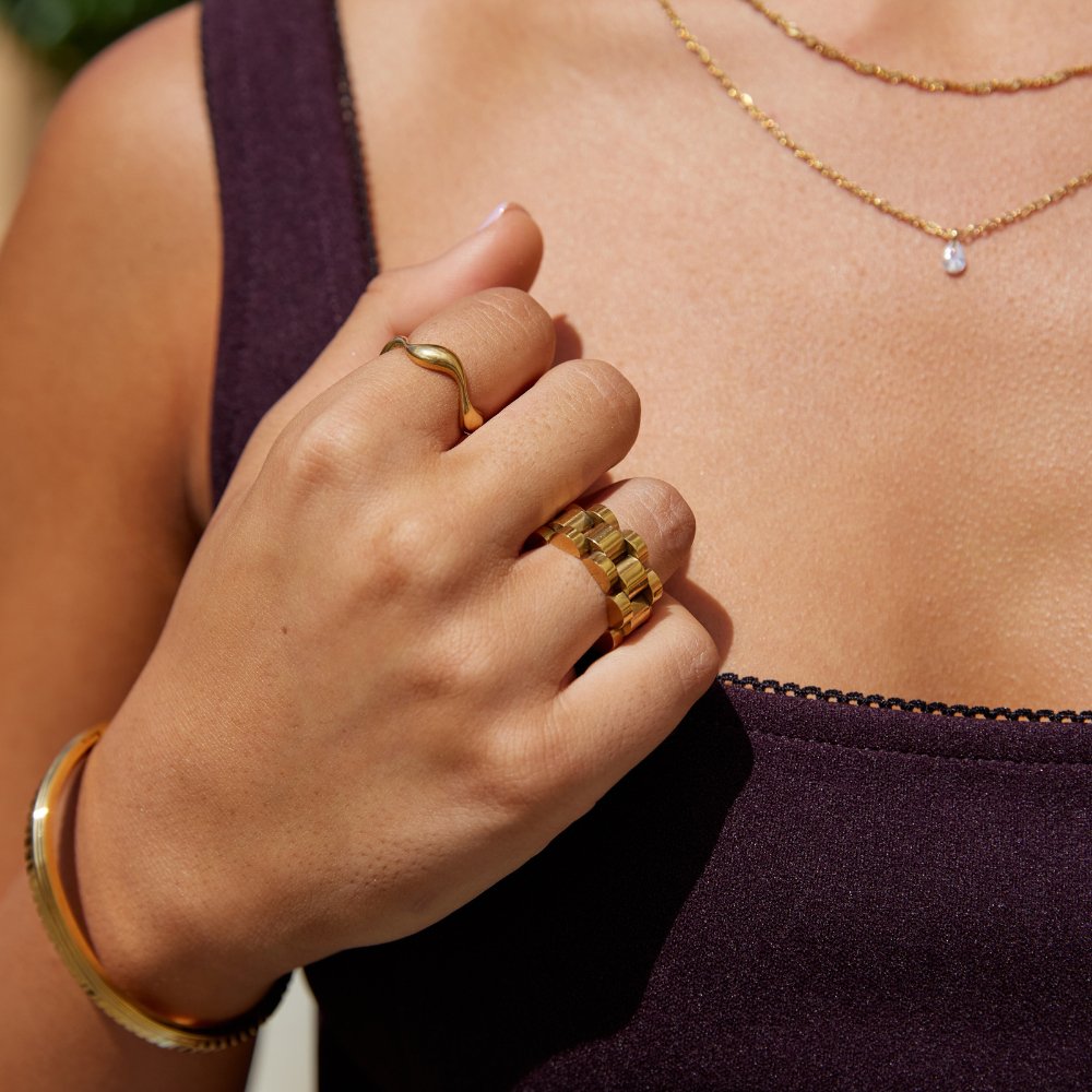 Gold Wave Ring