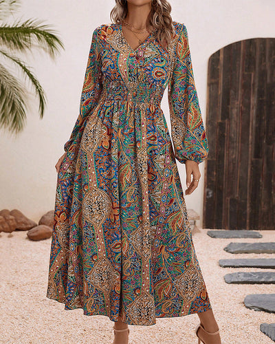 Gina - Elegant dress with colourful paisley pattern