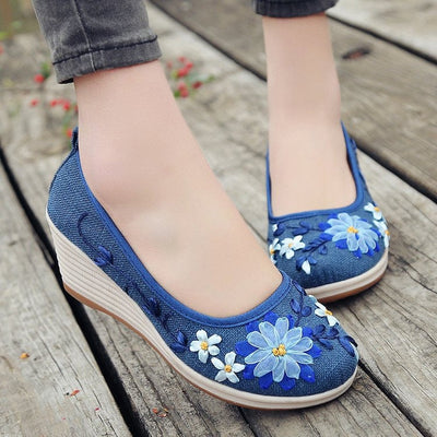 Women's wedge shoes with handmade floral embroidery - Amelia