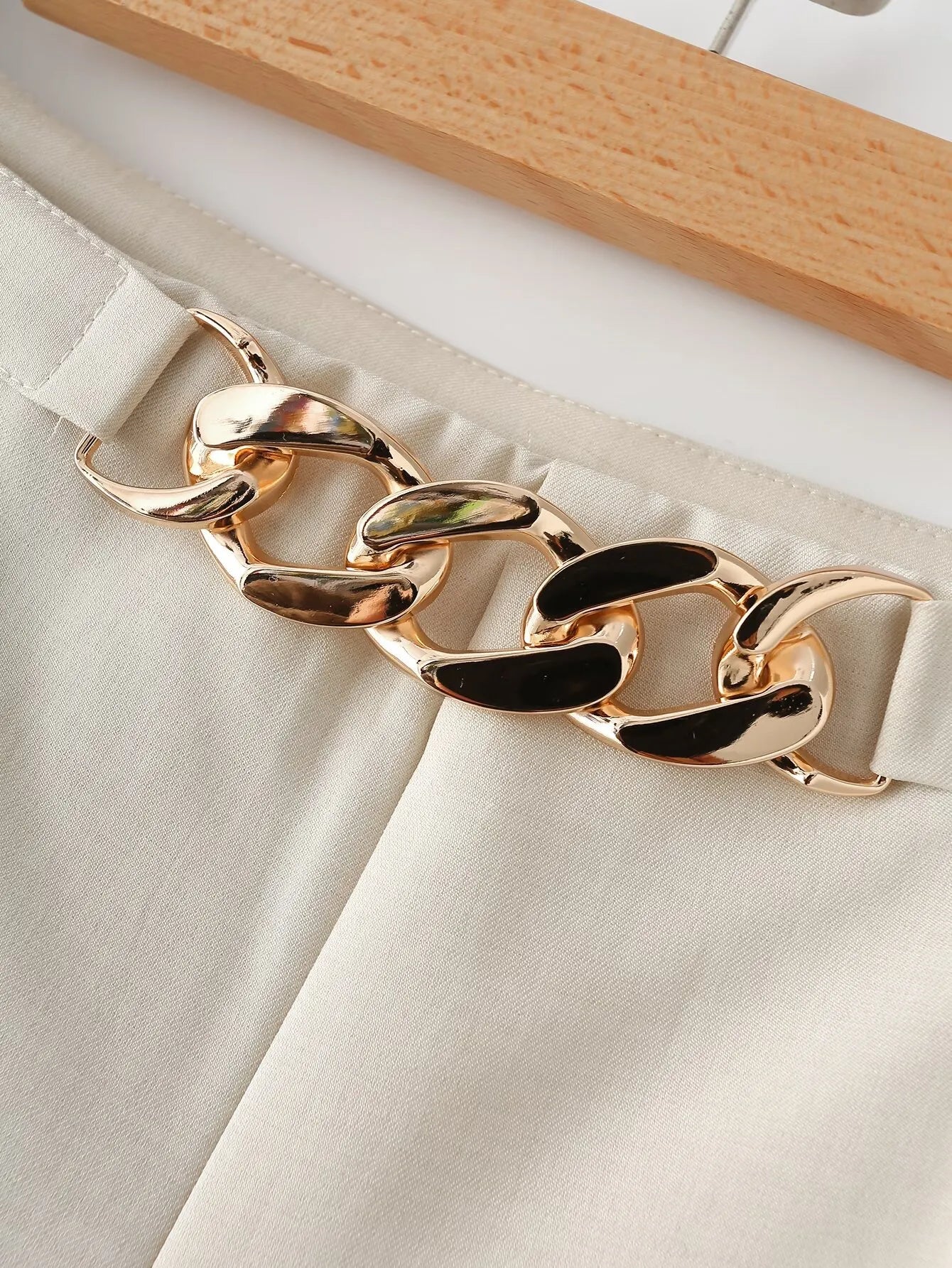 Rita - Temperament Entry Lux Workplace Metal Chain Suit Pants Three Piece Set