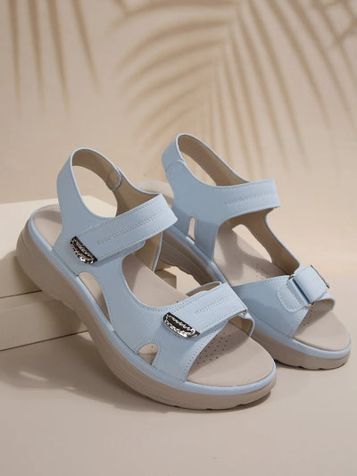 Kara - Sandals with thick heels and Velcro fasteners