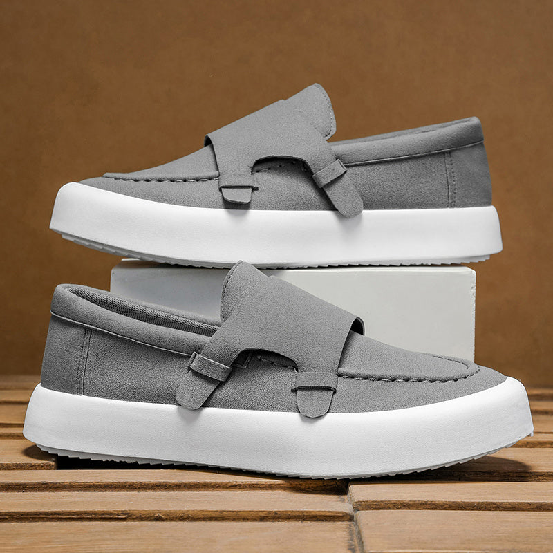 Orthopedic shoe with strap - Lino