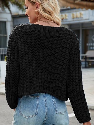 Women's Chunky Knit Buttoned Cardigan - V-Neck Pocket Design - Callista