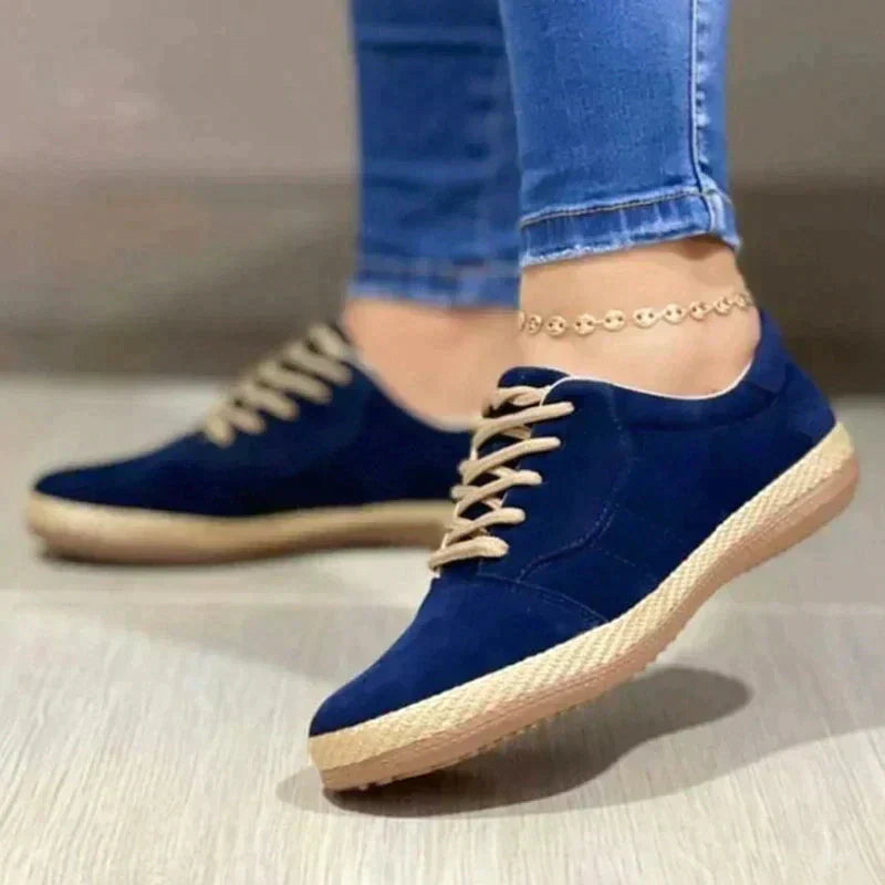 Elegant women's flats with comfort