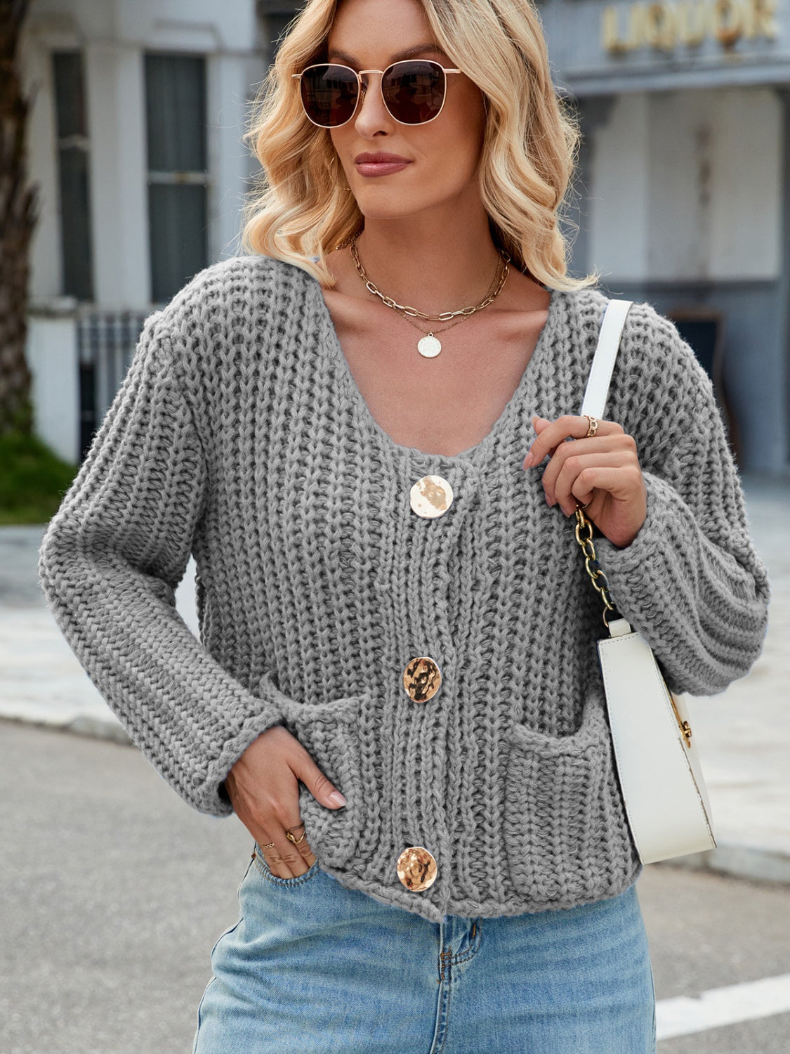 Women's Chunky Knit Buttoned Cardigan - V-Neck Pocket Design - Callista