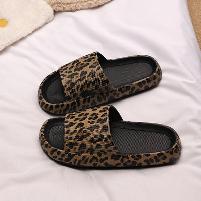 Women's slippers with leopard print - Malika
