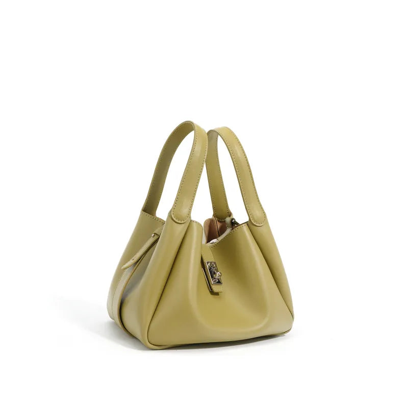 Lira - Shoulder bag with large capacity