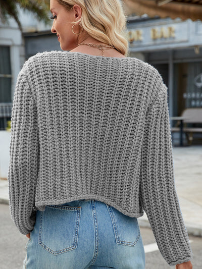 Women's Chunky Knit Buttoned Cardigan - V-Neck Pocket Design - Callista