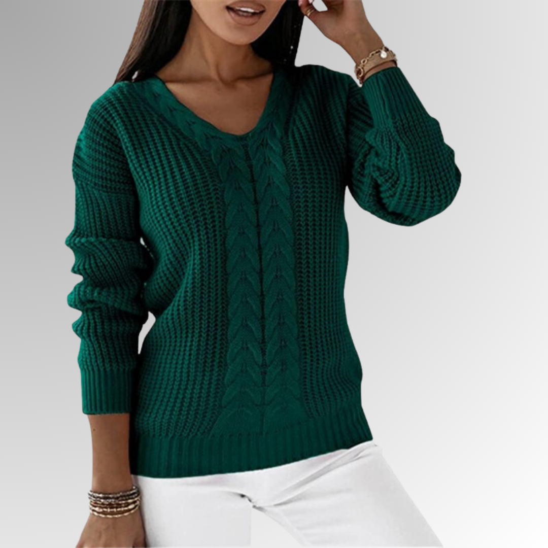 Marimar - Soft knitted jumper with cable knit pattern
