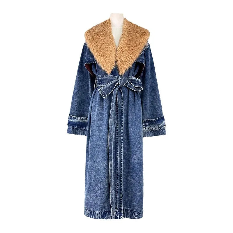 Danella - Trench coat in trendy denim for women