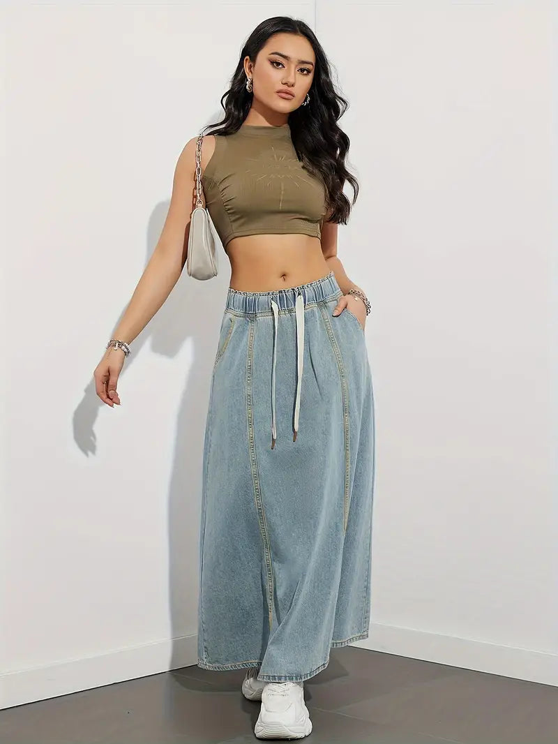 Long denim skirt with adjustable drawstring, comfortable and versatile perfect for a casual and trendy look