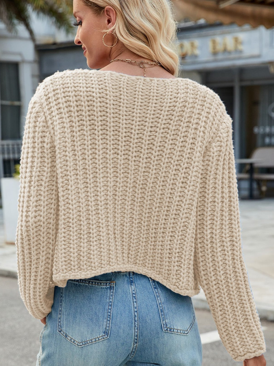 Women's Chunky Knit Buttoned Cardigan - V-Neck Pocket Design - Callista