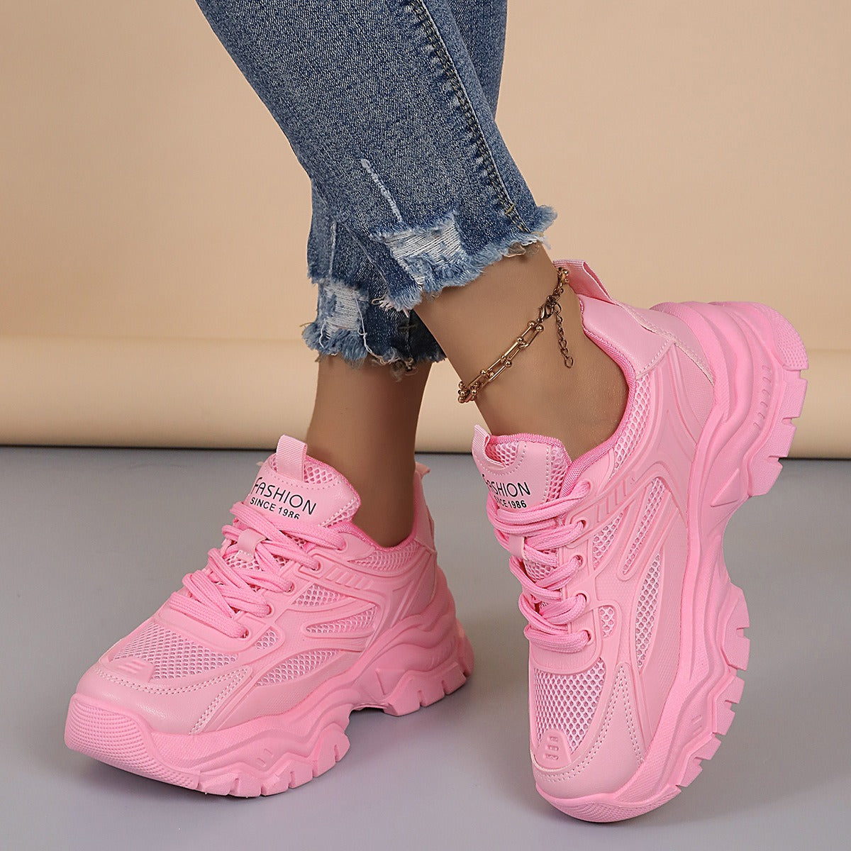 Urban style women's thick sole trainers - Camila