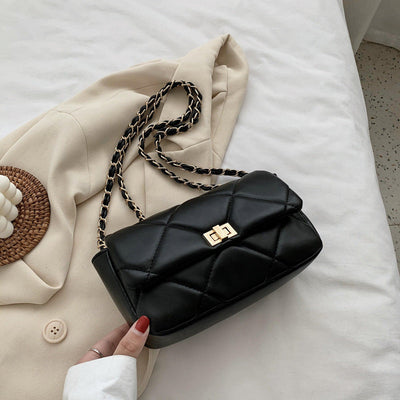 Quilted bag with chain - Noelia