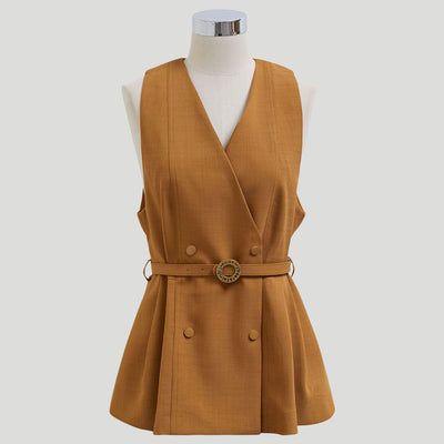 Peplum jacket with an eye-catching collar and fitted design at the waist - Gemma