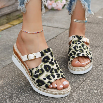 Women's leopard print wedge sandals with buckle - Selene