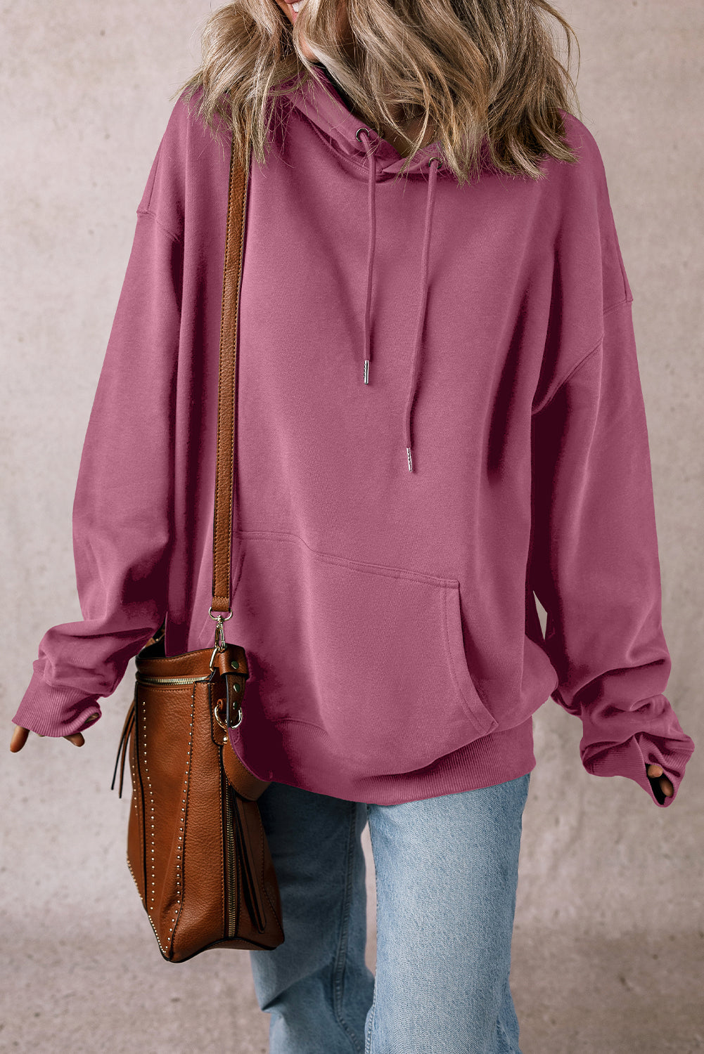 Nyna - Thick hoodie with kangaroo pocket and fleece lining