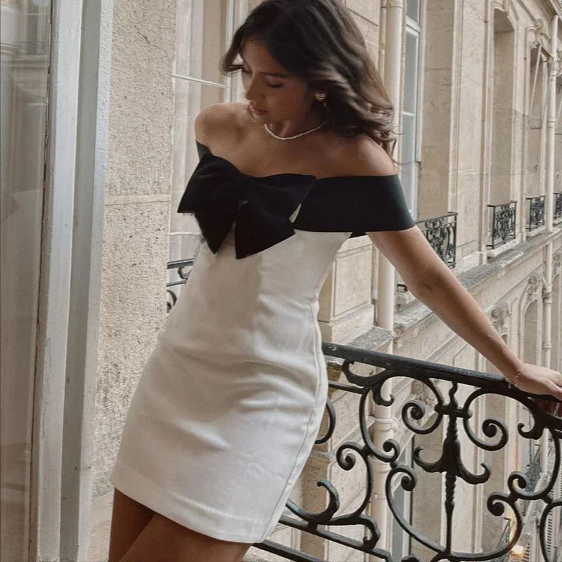 Jaimy - Elegant Dress with Bow