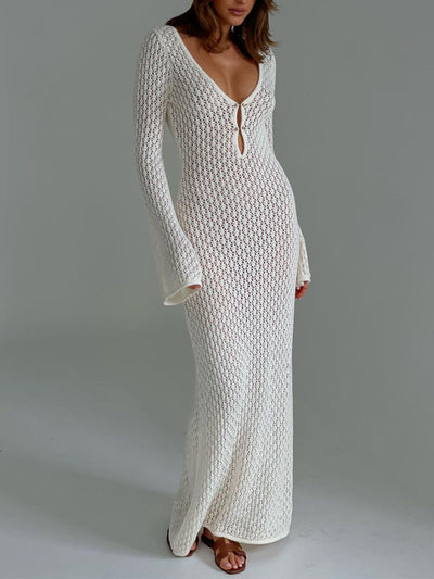 Mila - Long-sleeved dress with open back