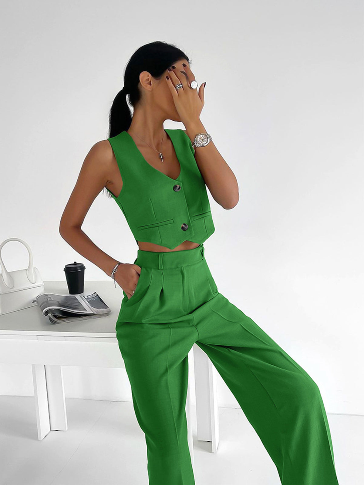 Set - Women - Sleeveless Blazer Crop Top and High-Waisted Wide-Leg Trousers - Tailored Look - Giulia