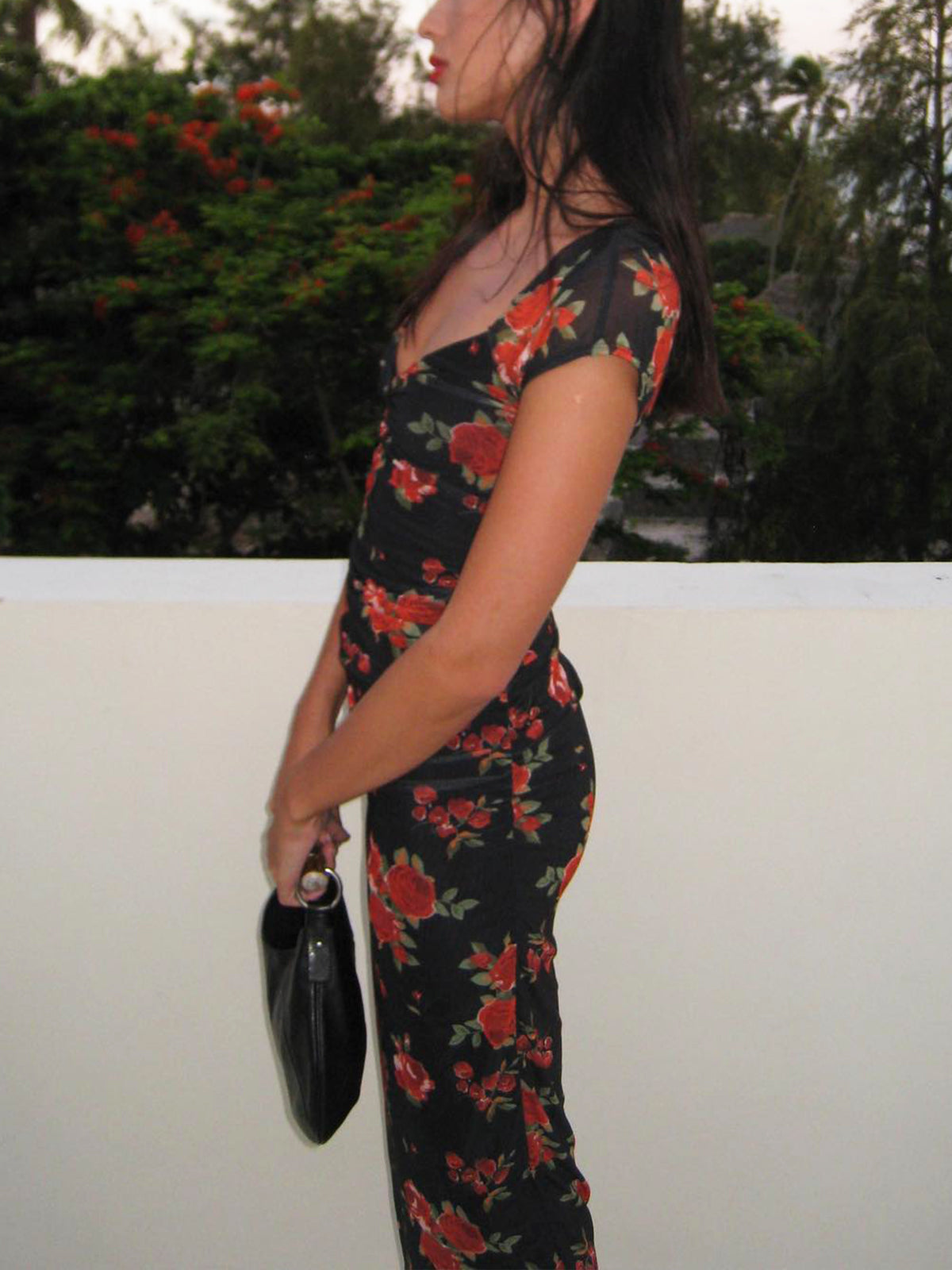 Júlia - Floral Print Ruched Side Midi Dress