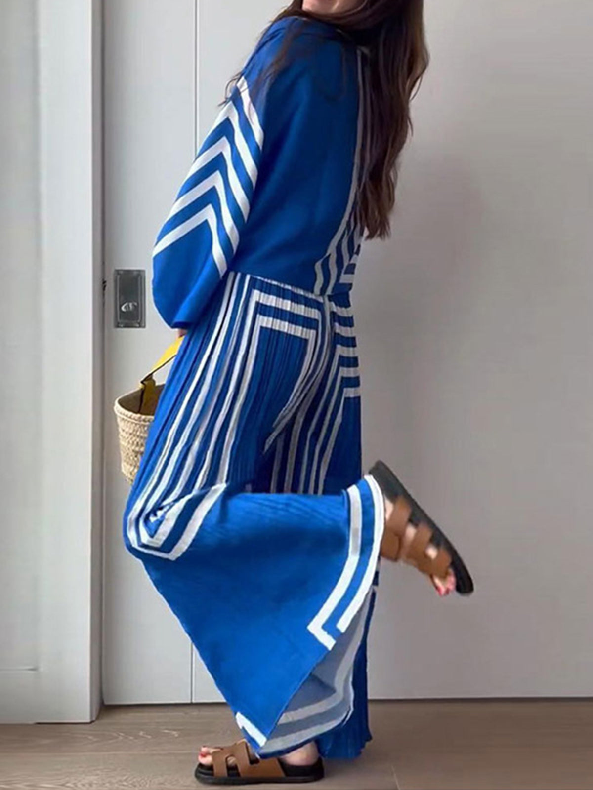 Set - Women - Geometric Print Long-Sleeve Shirt and Pleated Wide-Leg Trousers - Relaxed Fit - Ariana