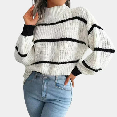 Cosy women's cotton jumper with an elegant cut