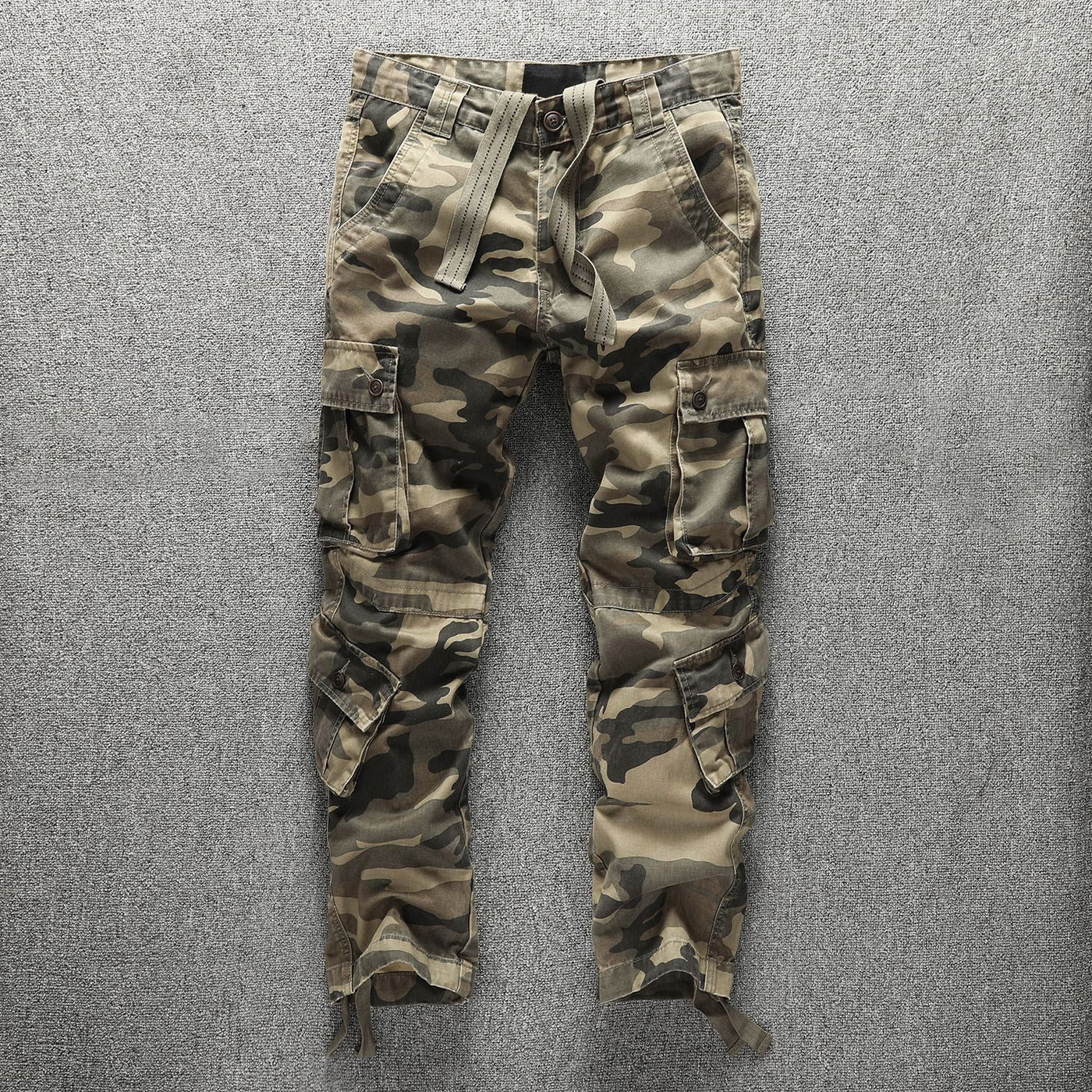 Camouflage cargo trousers