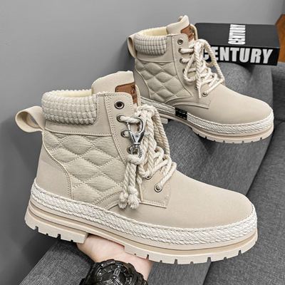 Warm and cosy women's ankle boots