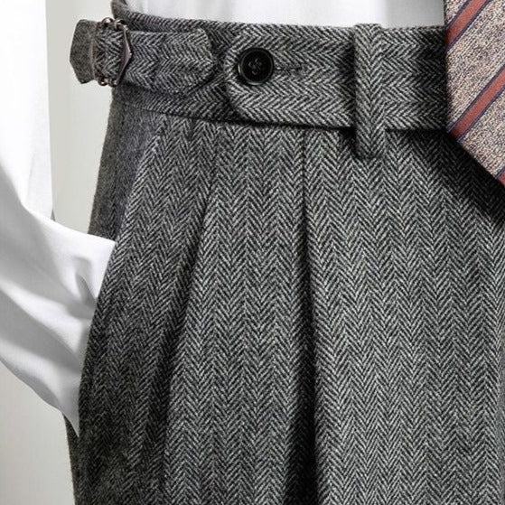 Elegant woollen trousers with belt for men