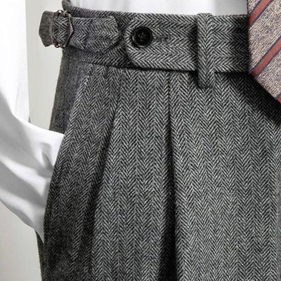 Elegant woollen trousers with belt for men