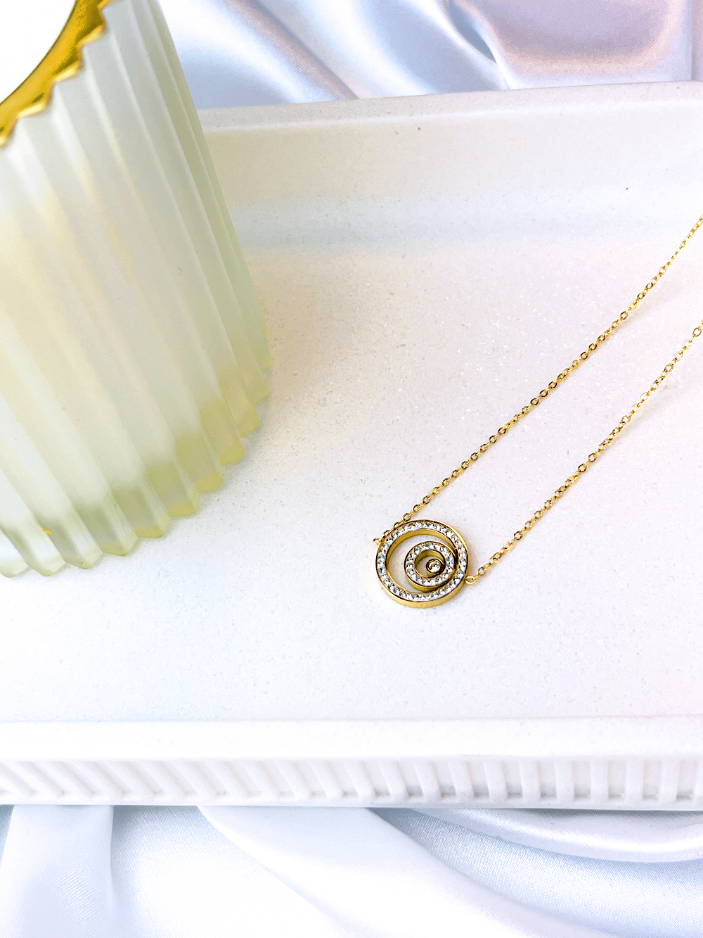 Neverending Circle chain 14K gold-plated
