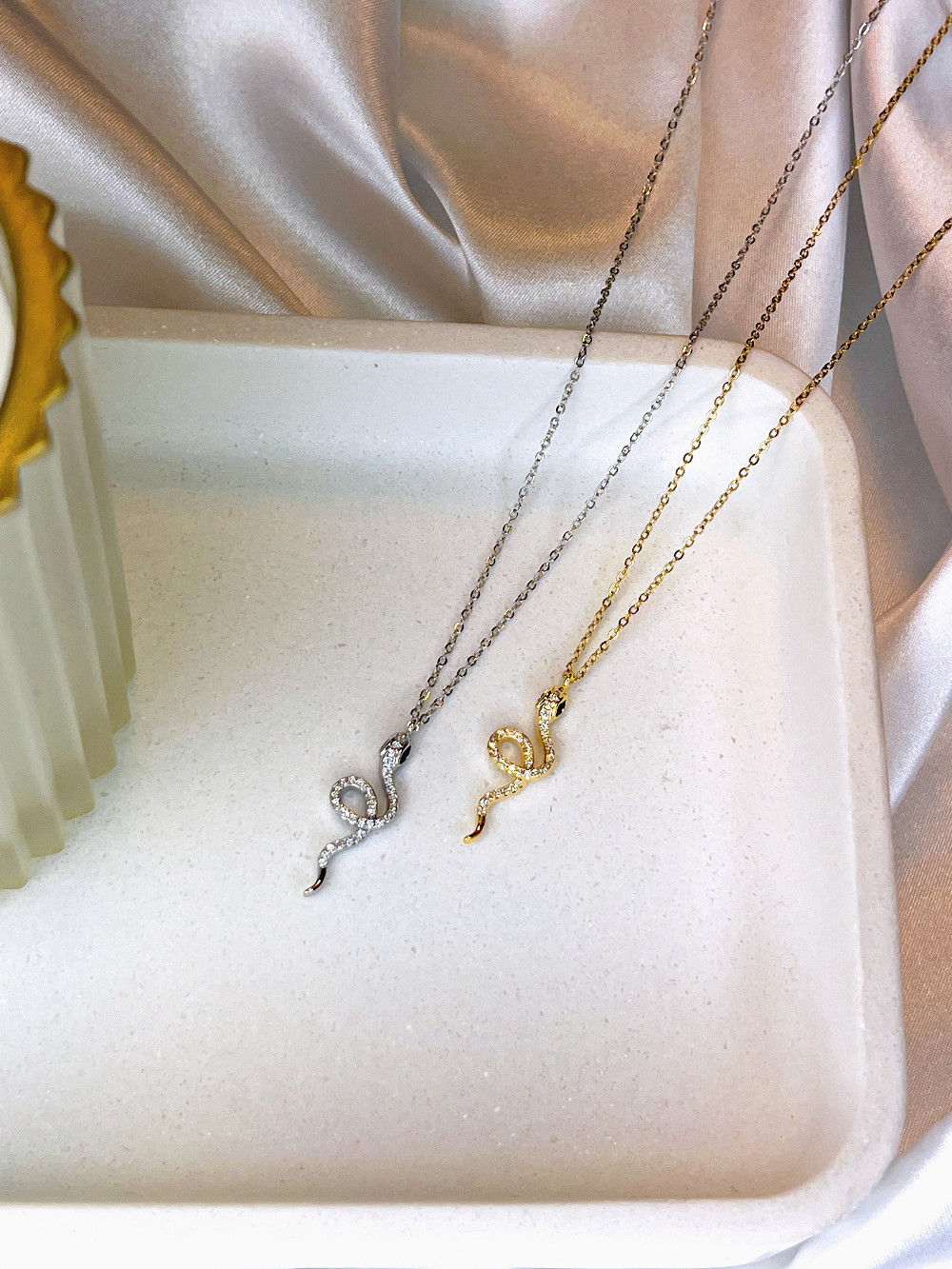 Exalted Mini Snake chain