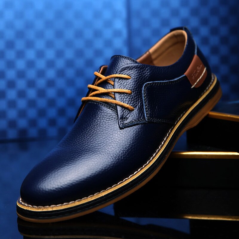 High-quality men's leather Oxford shoes in various colours