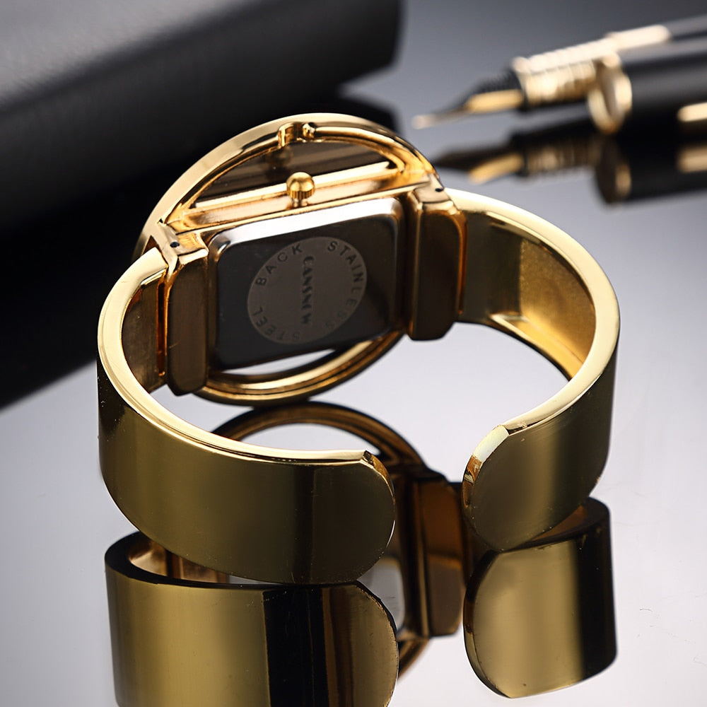 Cansnow Classic bangle watch