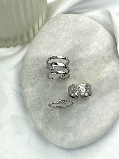 Passion Wire Ring Silver