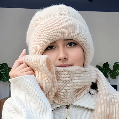 2-in-1 woollen hat + scarf