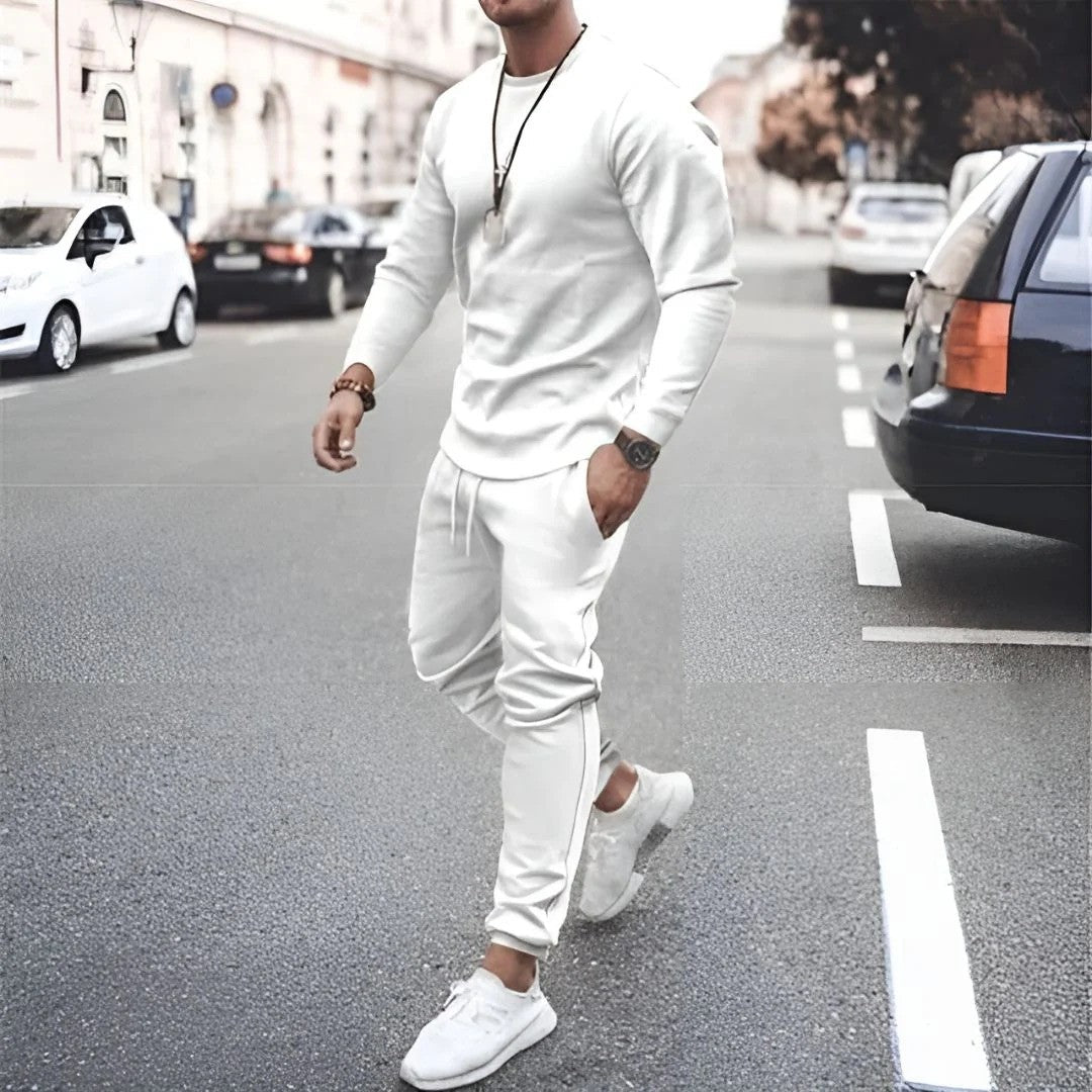 High-quality men's tracksuit set in various colours