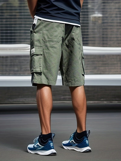 Casual men's cargo shorts with multiple pockets