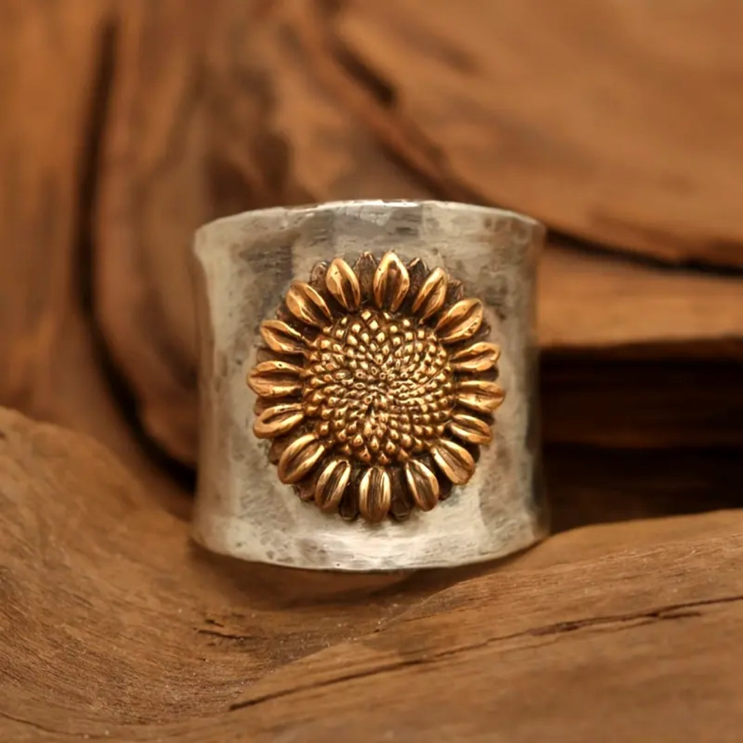 Sunflower Silvered Ring - Kira