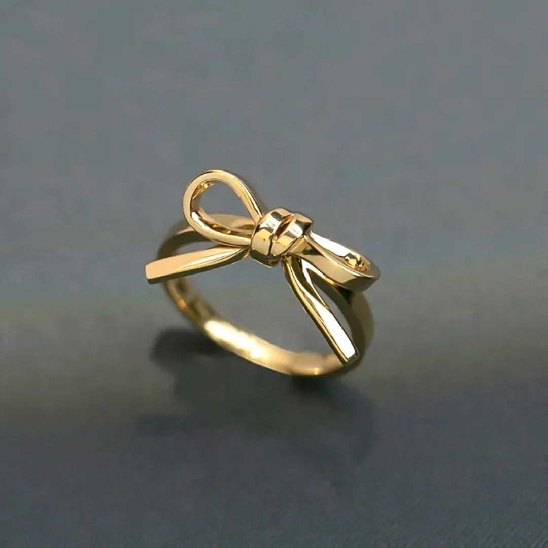Gold Tie Ring - Leni