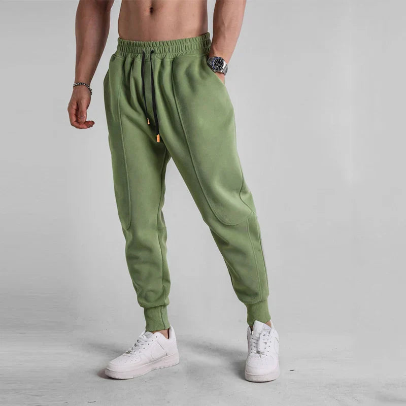 Loose, comfortable men's jogging trousers