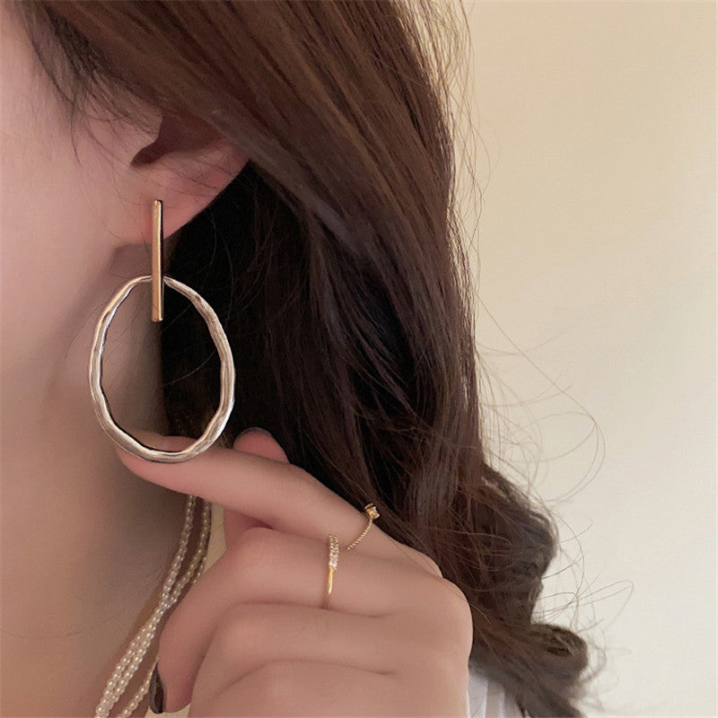 Earrings with sequins