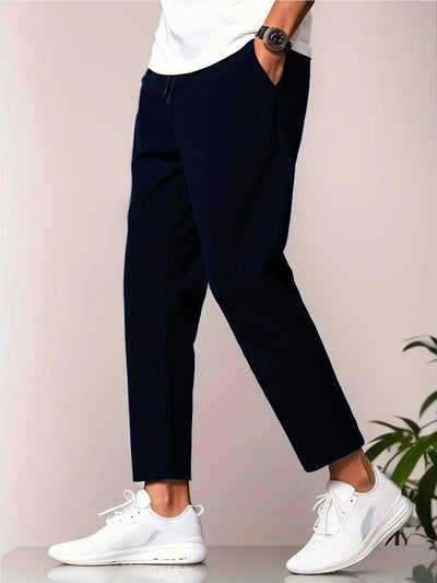 Modern, casual trousers for men